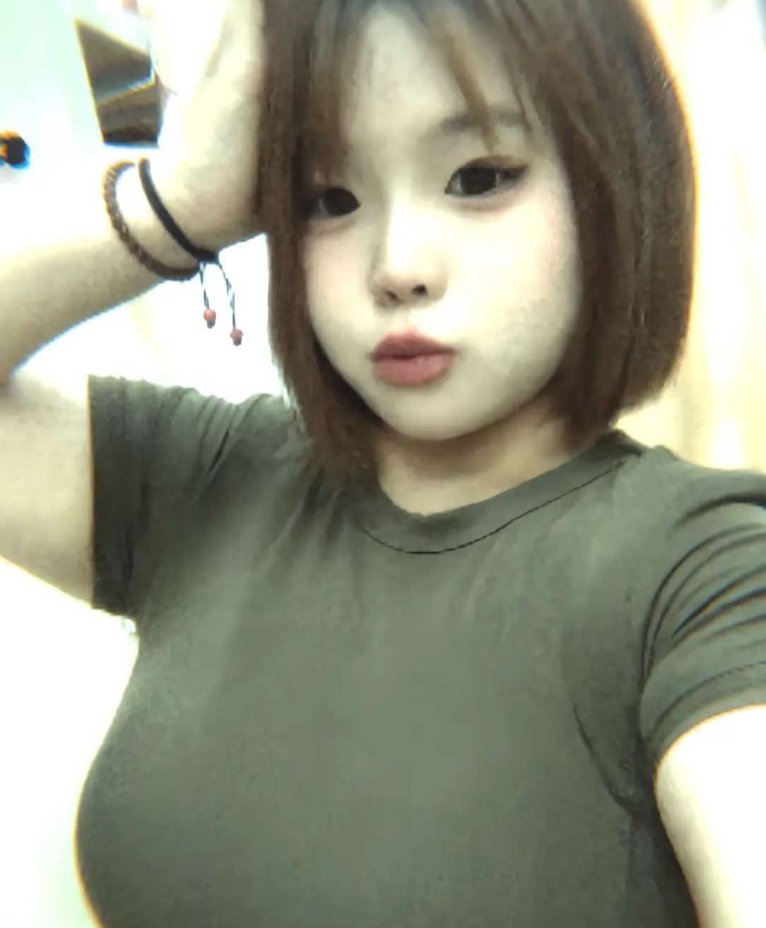 锦鲤理疗师形象照